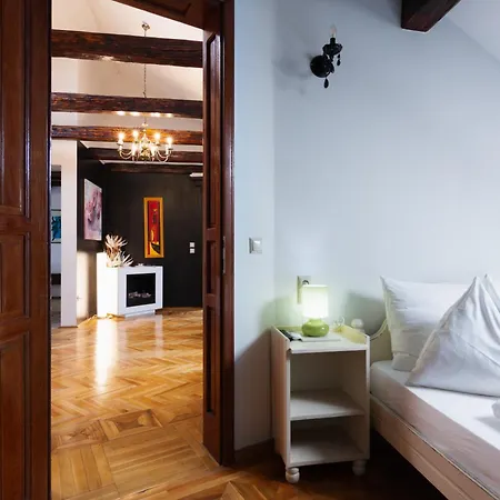 Hotel Ekono By Leva Strasser 3*