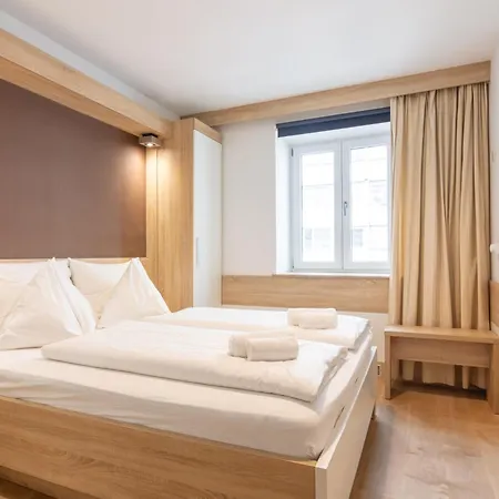 Hotel Ekono By Leva Strasser Graz