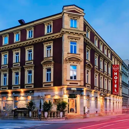 Hotel Ekono By Leva Strasser Graz