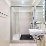 Готель Ekono By Leva Strasser 3*