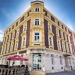 Ekono By Leva Strasser Готель 3*