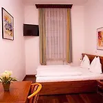 Ekono By Leva Strasser Готель 3*