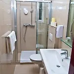 Ekono By Leva Strasser 3*