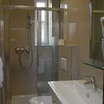 Ekono By Leva Strasser Готель Грац