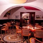 Ekono By Leva Strasser 3*