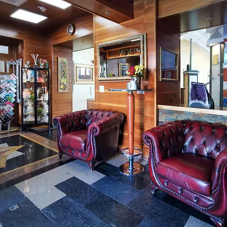 Ekono By Leva Strasser