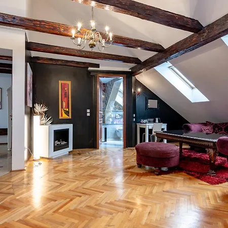 Western Strasser Hotel 3*