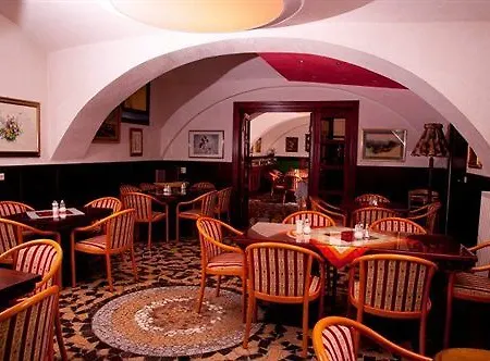 Ekono By Leva Strasser 3*