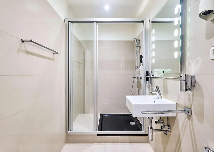 호텔 Ekono By Leva Strasser 3*