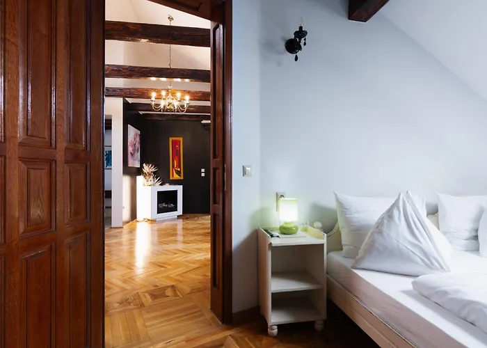 Hotel Ekono By Leva Strasser 3*