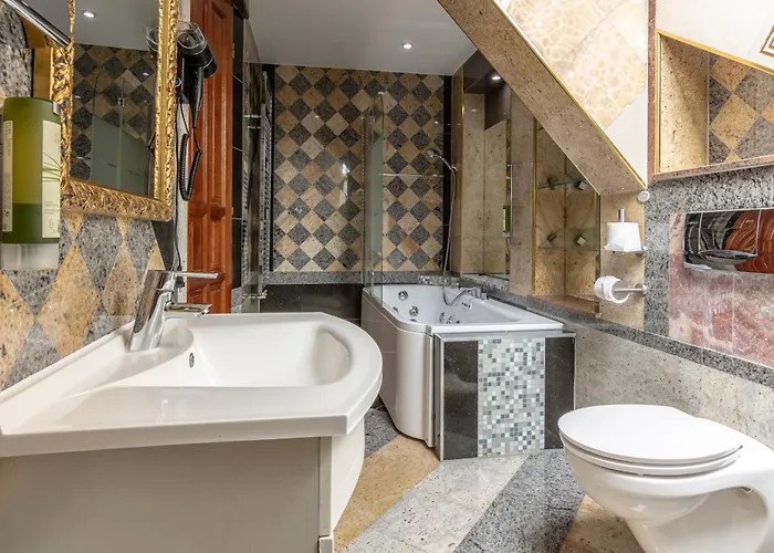 Ekono By Leva Strasser 호텔