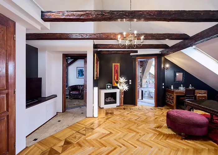 호텔 Ekono By Leva Strasser 3*