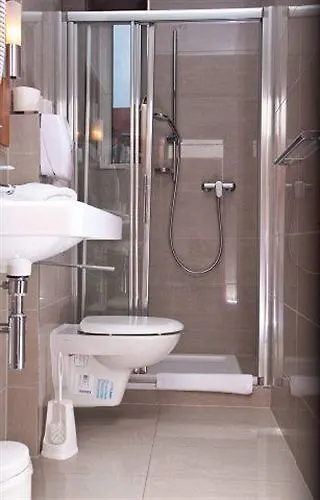 Ekono By Leva Strasser 호텔 그라츠